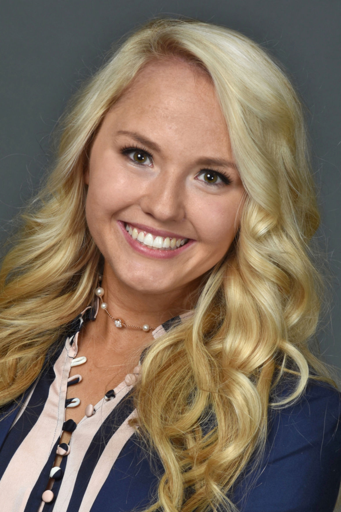 10 Megan Parton b